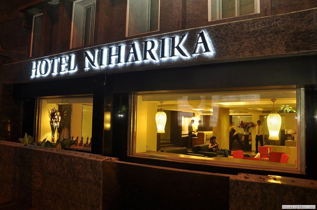 Hotel Niharika Kolkata Exterior photo